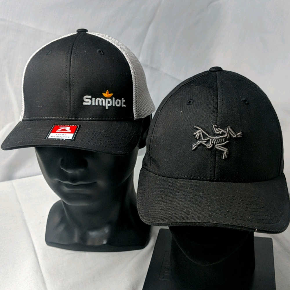 Arc'teryx fitted hat lot